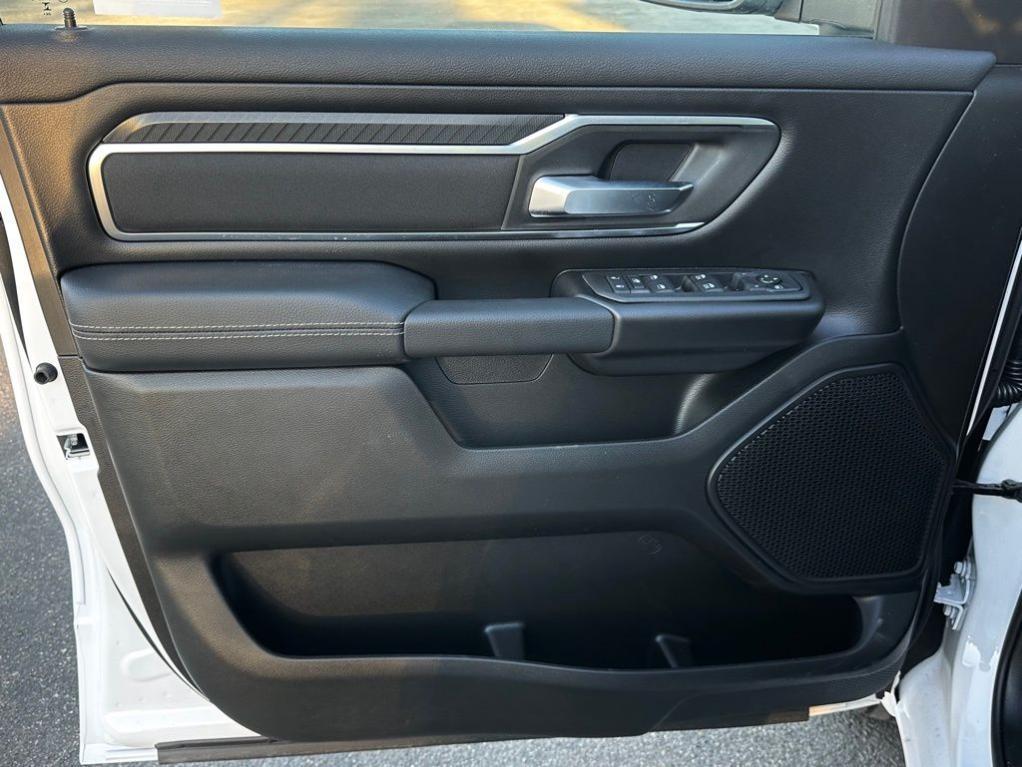 new 2025 Ram 1500 car, priced at $48,273