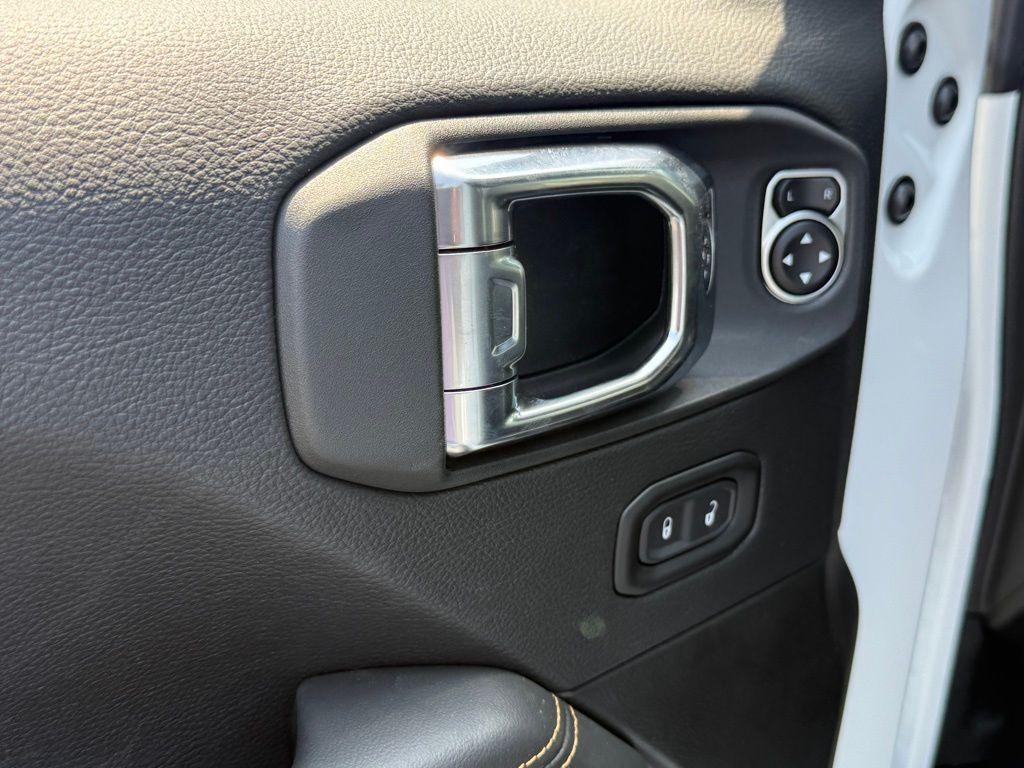 new 2025 Jeep Wrangler car, priced at $95,387