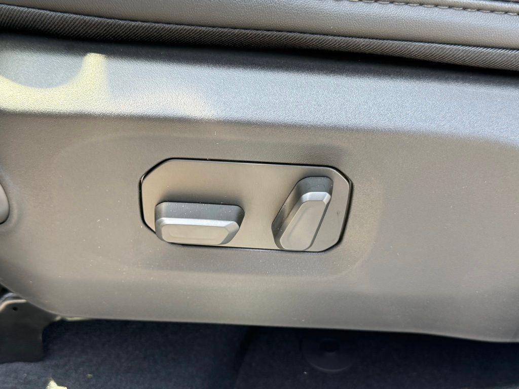 new 2025 Jeep Wrangler car, priced at $95,387