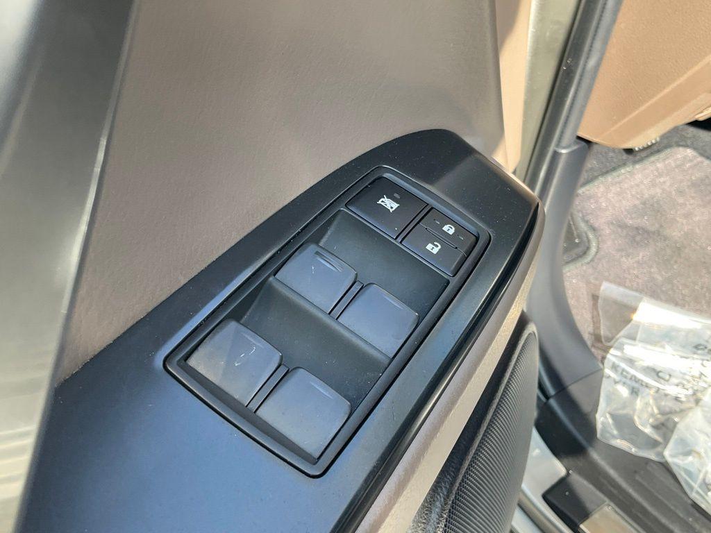 used 2022 Lexus GX 460 car, priced at $50,995