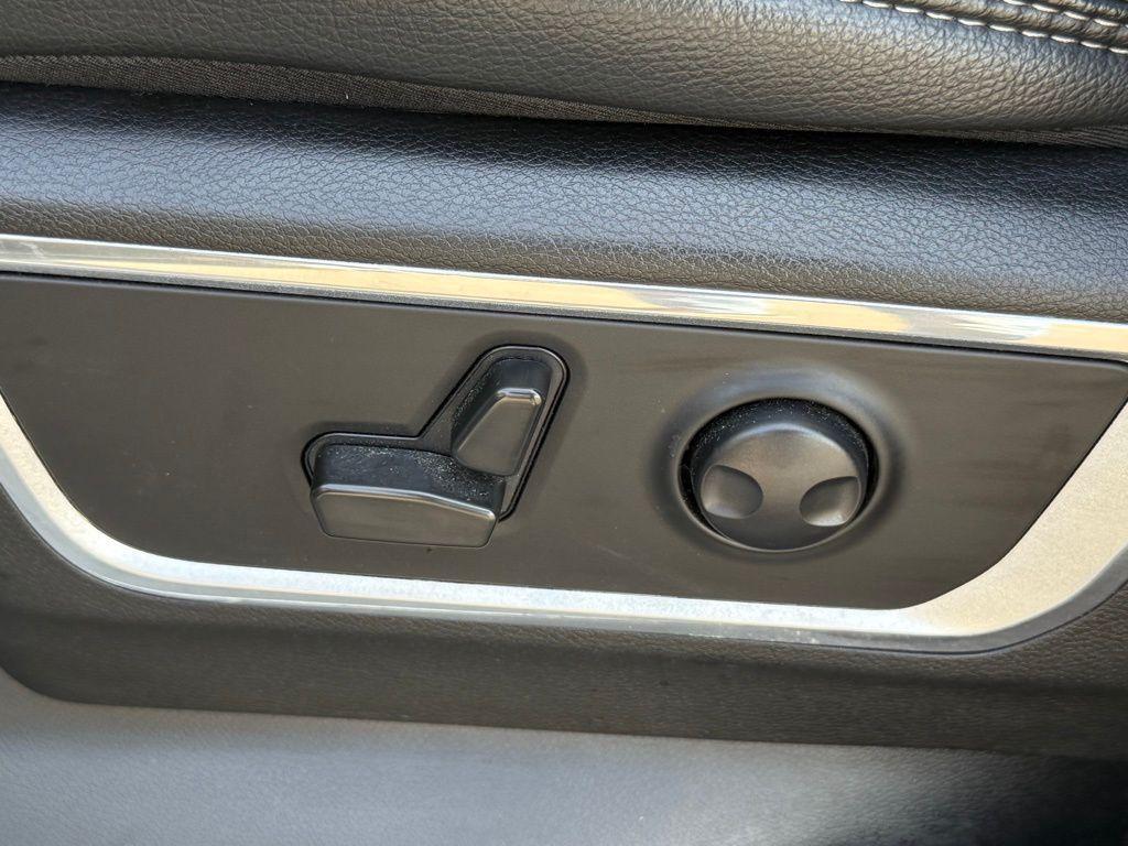 used 2022 Ram 1500 car, priced at $35,496