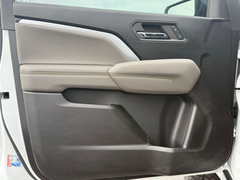 used 2024 Chevrolet Colorado car, priced at $43,131