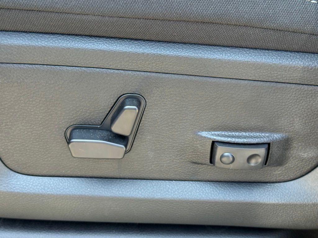 new 2025 Ram 2500 car, priced at $66,178