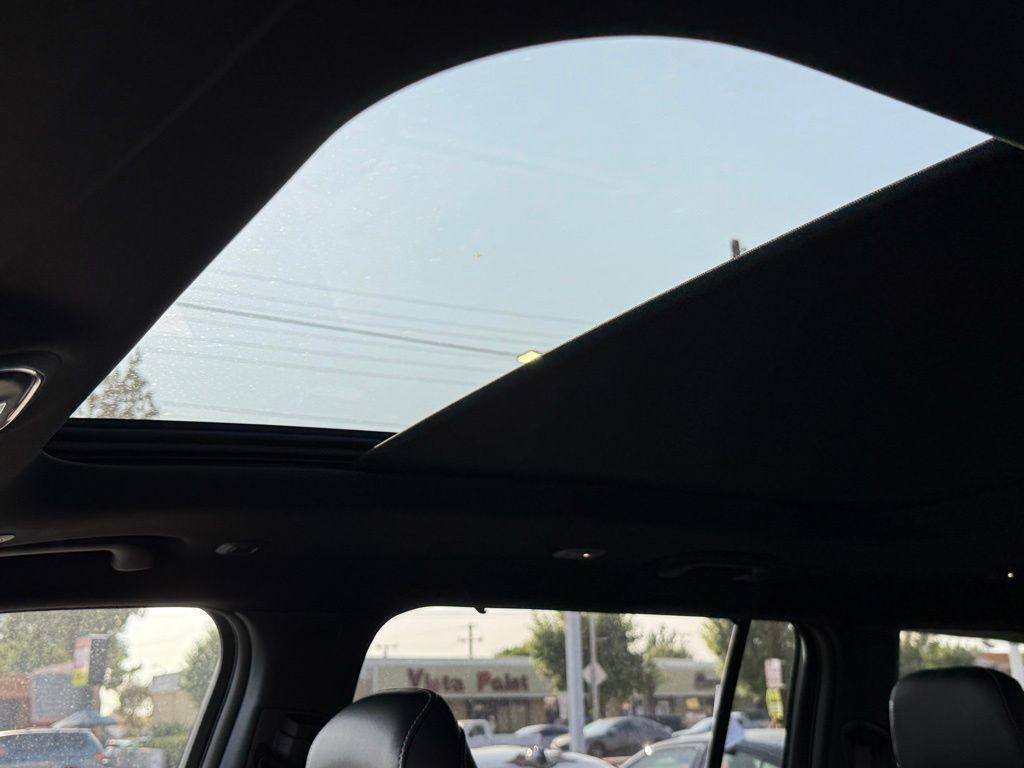 new 2025 Jeep Grand Cherokee L car, priced at $45,184