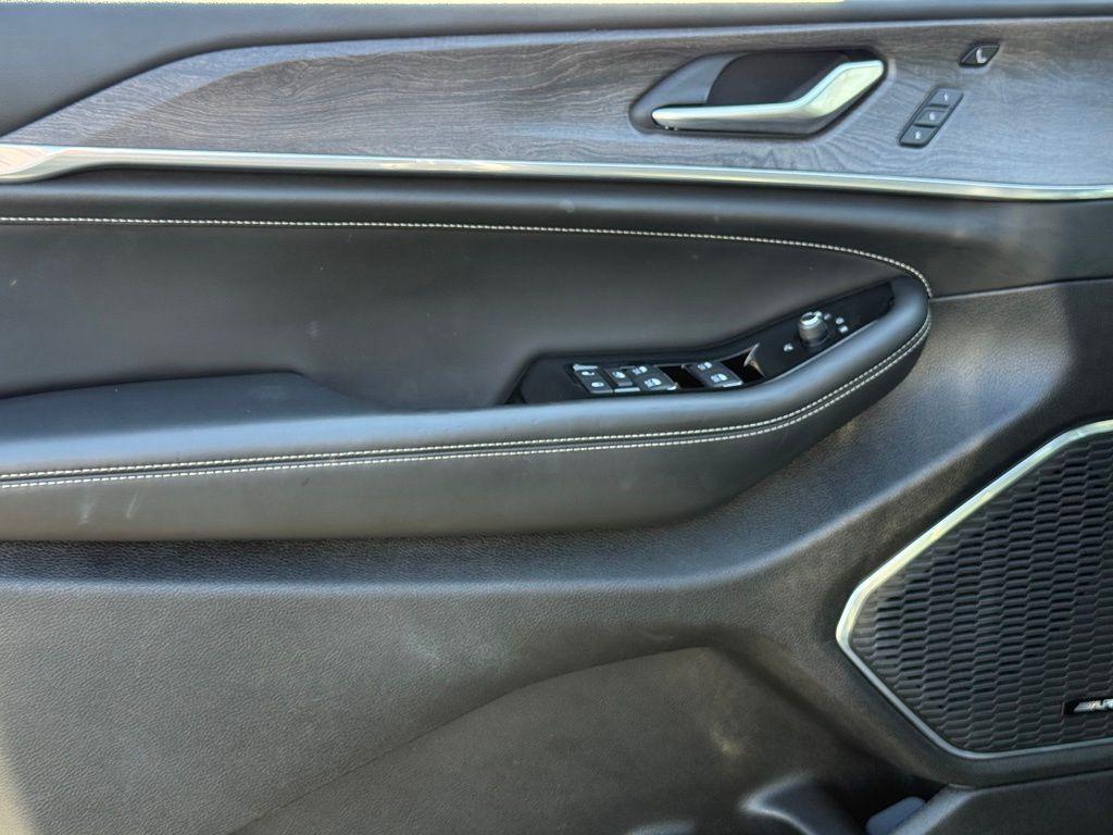 used 2023 Jeep Grand Cherokee L car, priced at $34,995