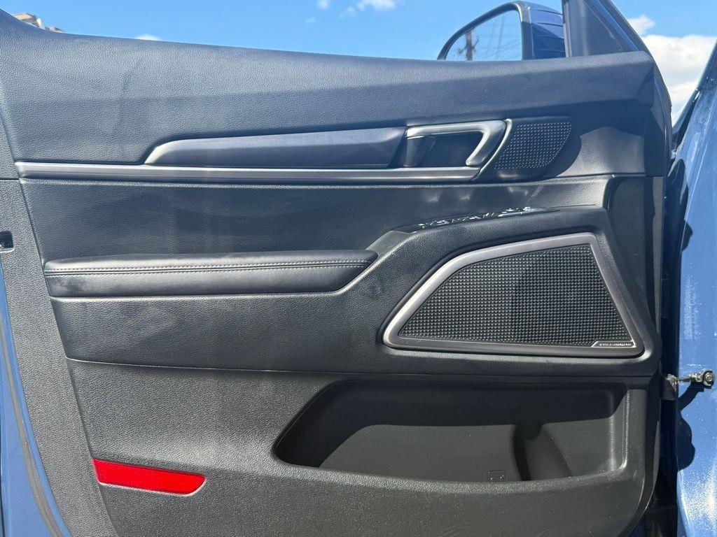 used 2025 Kia Telluride car, priced at $31,340