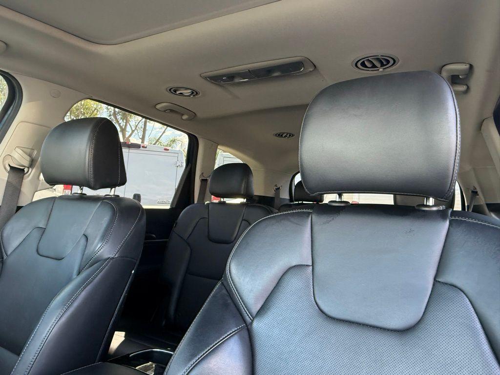 used 2025 Kia Telluride car, priced at $31,340