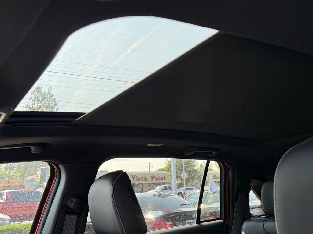 new 2025 Jeep Wagoneer S car, priced at $38,011