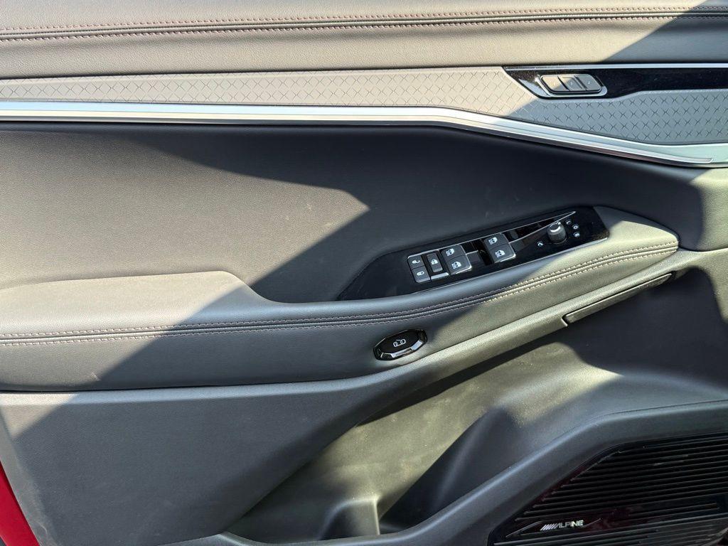 new 2025 Jeep Wagoneer S car, priced at $38,011