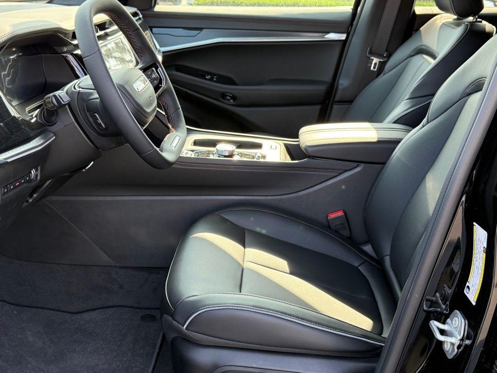 new 2025 Jeep Wagoneer S car, priced at $38,011