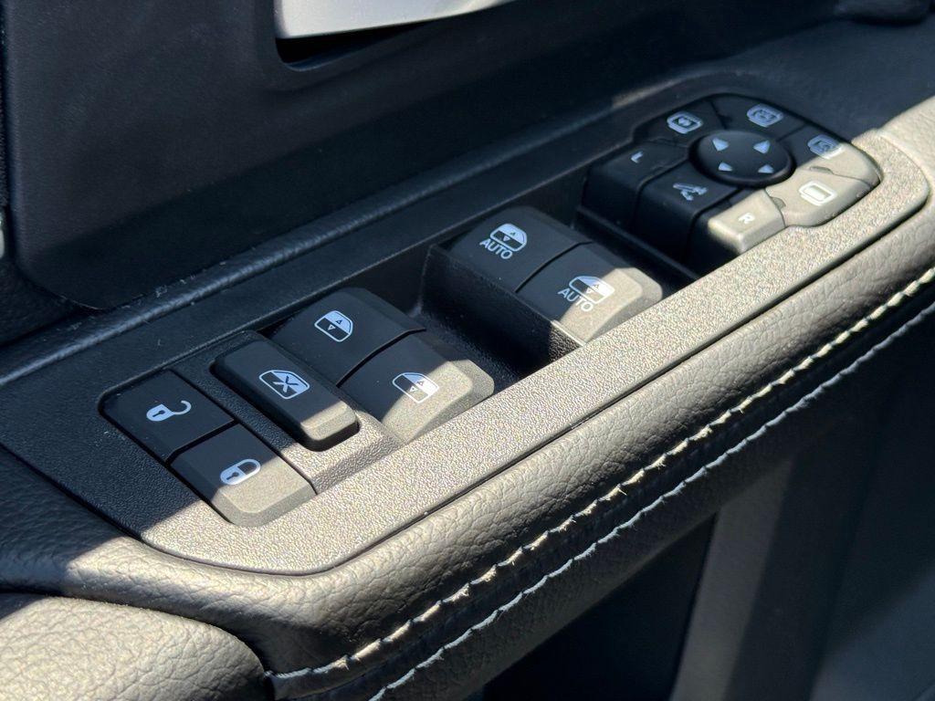 new 2025 Ram 2500 car, priced at $66,223