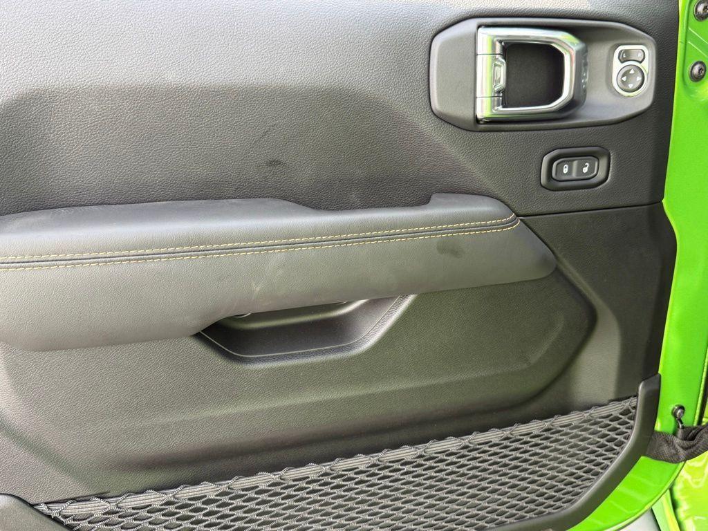 new 2025 Jeep Wrangler car, priced at $92,327