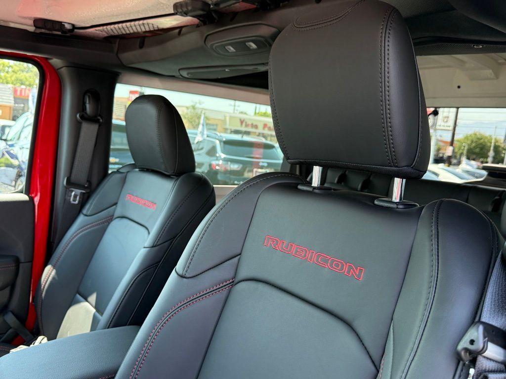 new 2025 Jeep Wrangler car, priced at $49,264