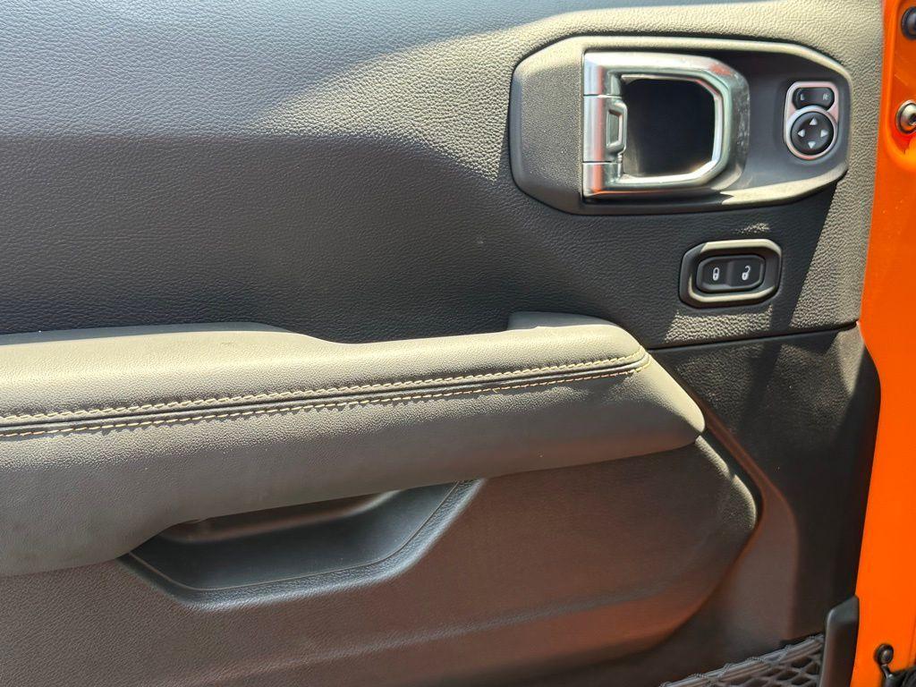 new 2025 Jeep Wrangler car, priced at $92,597