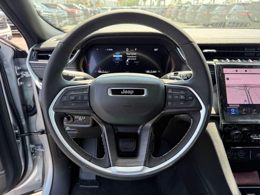 new 2025 Jeep Grand Cherokee car, priced at $42,712