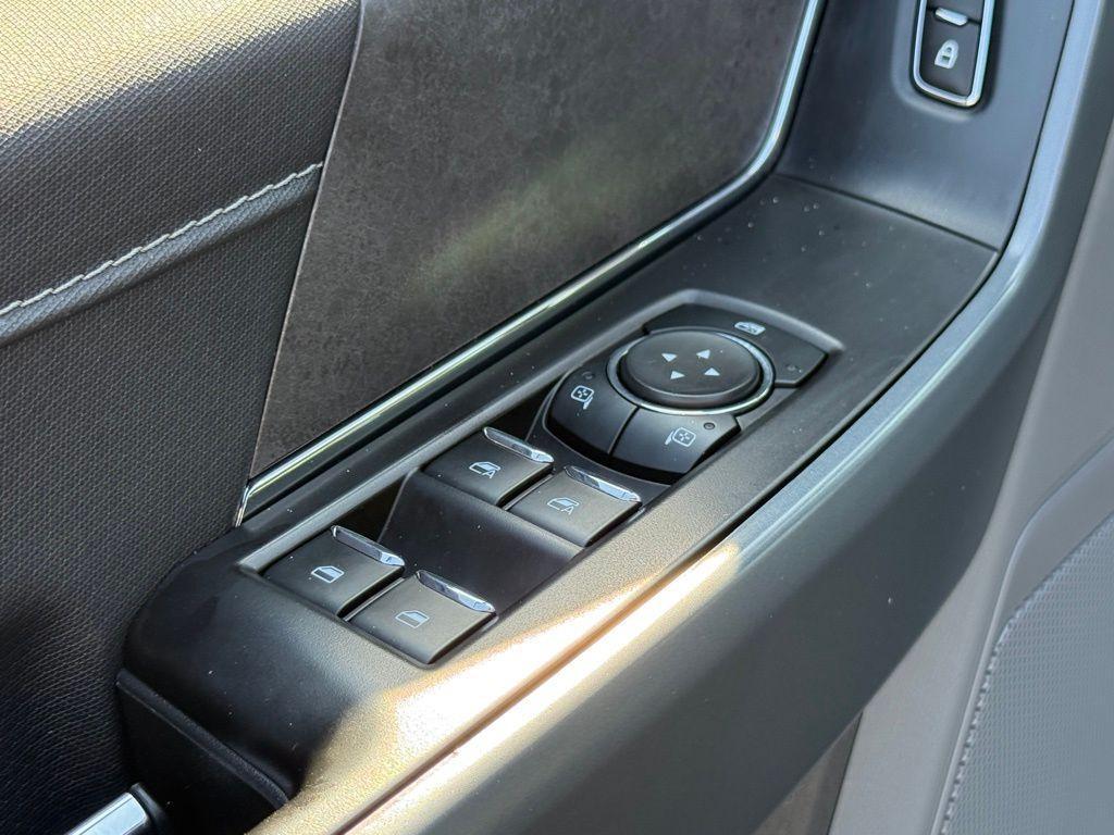 used 2024 Ford F-150 car, priced at $37,587