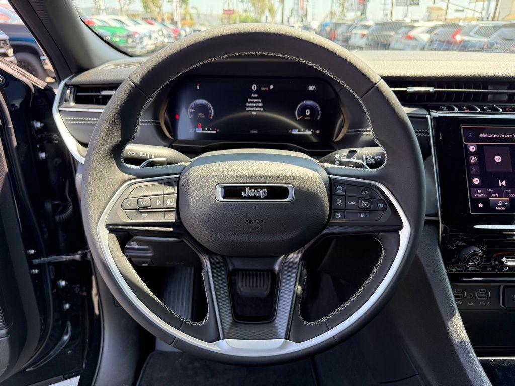 new 2025 Jeep Grand Cherokee L car, priced at $30,463