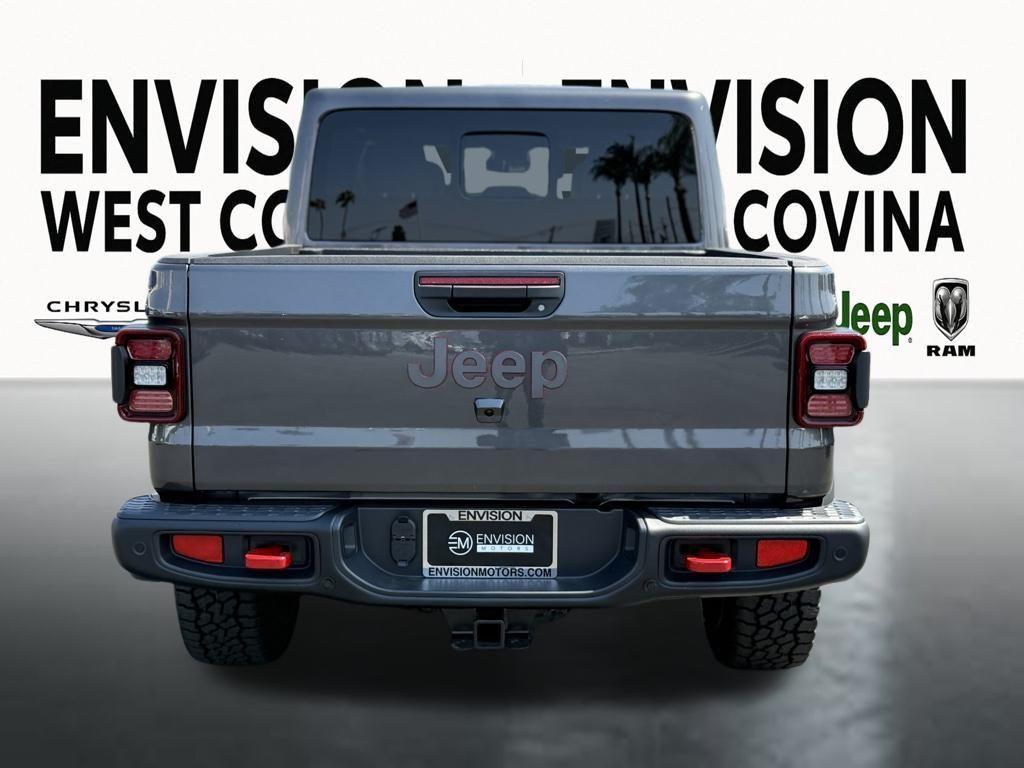 new 2025 Jeep Gladiator car, priced at $52,865