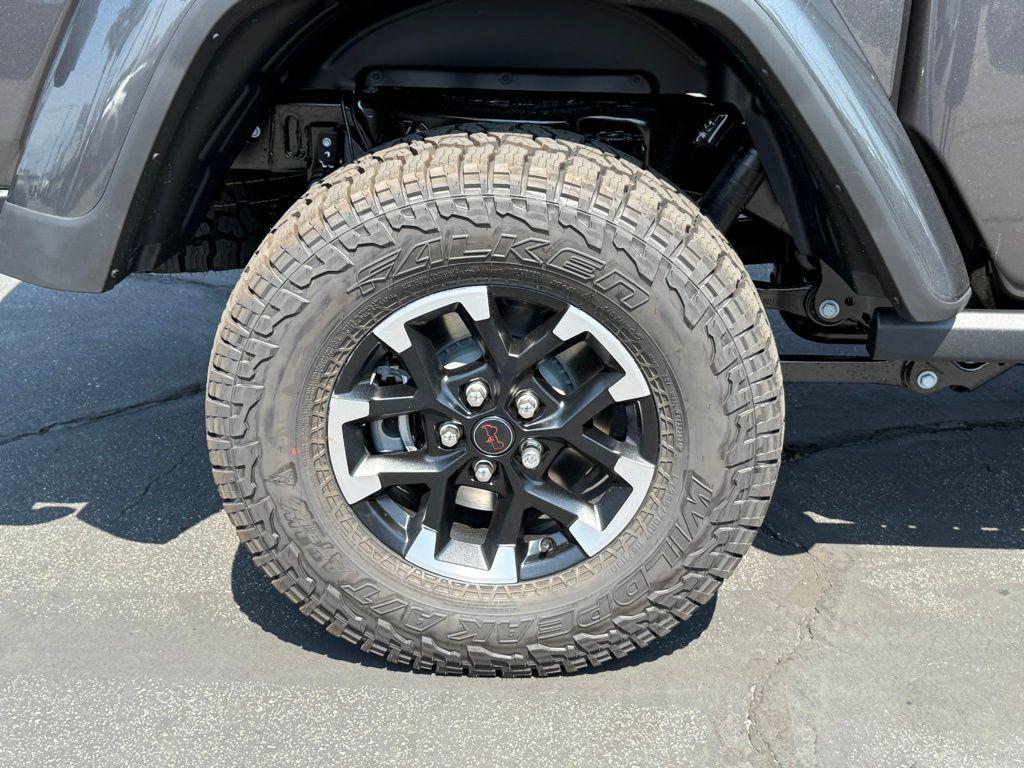 new 2025 Jeep Gladiator car, priced at $52,865