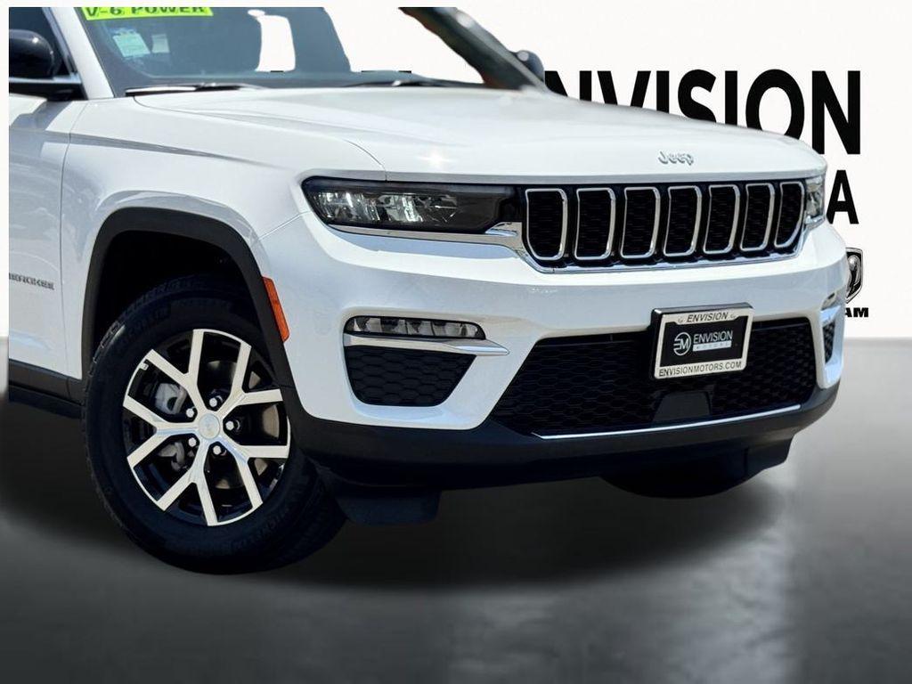 used 2024 Jeep Grand Cherokee car, priced at $30,229