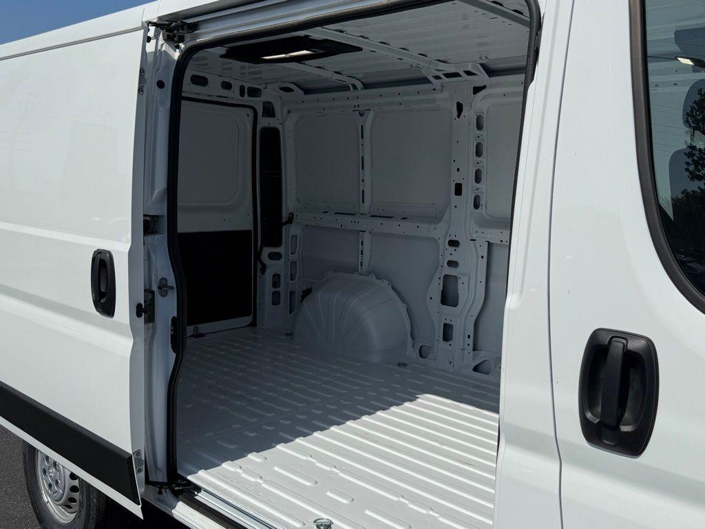 new 2025 Ram ProMaster 1500 car, priced at $42,377