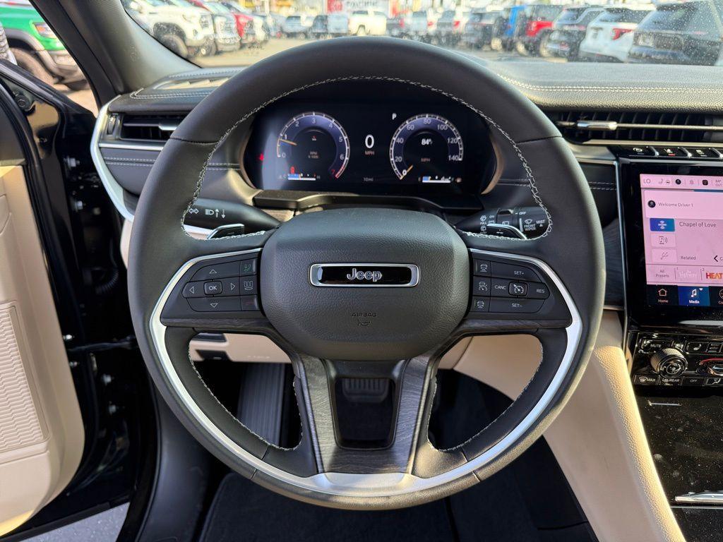 new 2025 Jeep Grand Cherokee L car, priced at $41,552