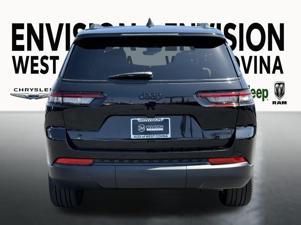 new 2025 Jeep Grand Cherokee L car, priced at $42,552