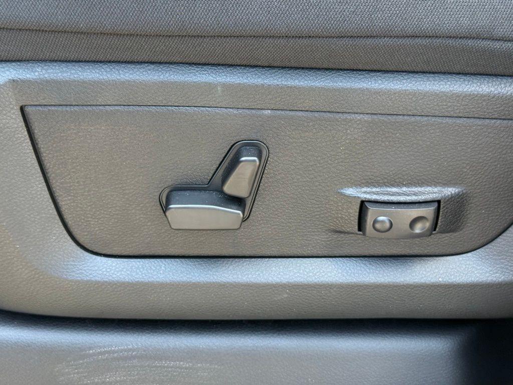 new 2025 Ram 2500 car, priced at $66,223