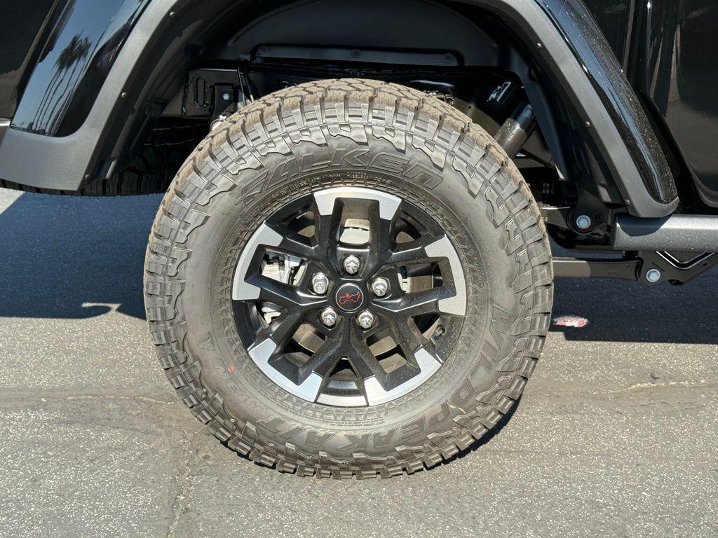 new 2025 Jeep Gladiator car, priced at $52,865