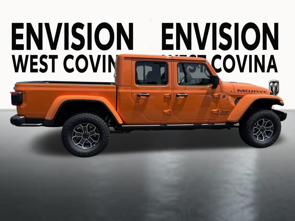 new 2025 Jeep Gladiator car, priced at $53,076