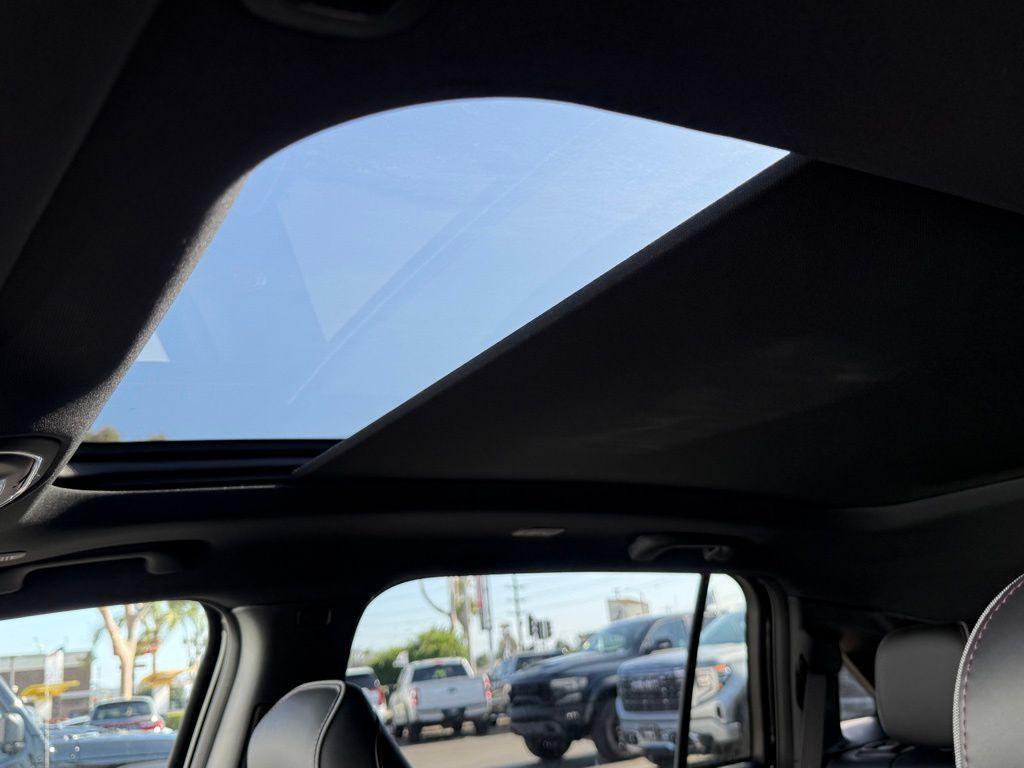 new 2025 Jeep Wagoneer S car, priced at $38,011