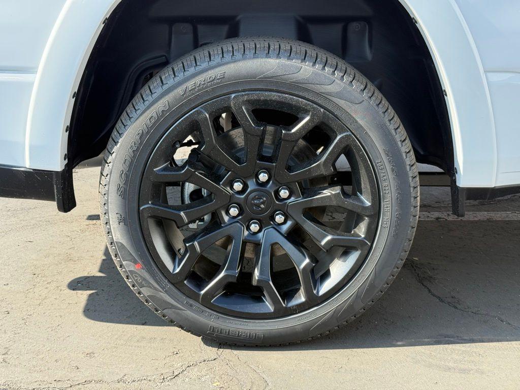 new 2025 Ram 1500 car, priced at $73,272