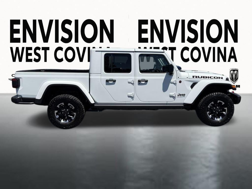 new 2025 Jeep Gladiator car, priced at $52,329