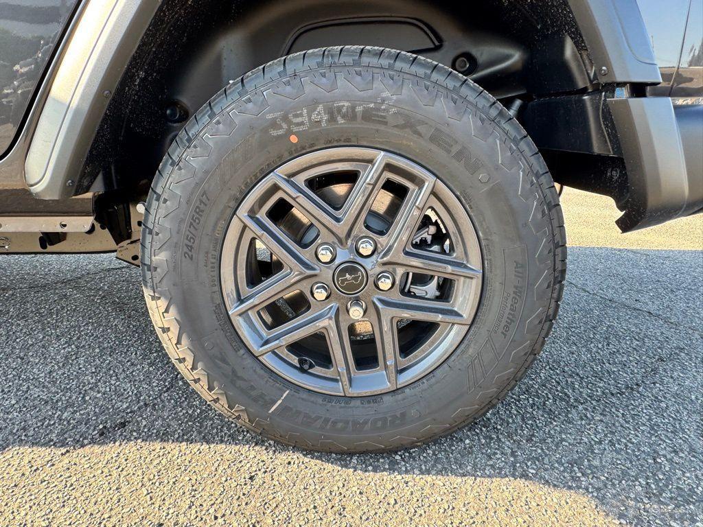new 2025 Jeep Wrangler car, priced at $40,103