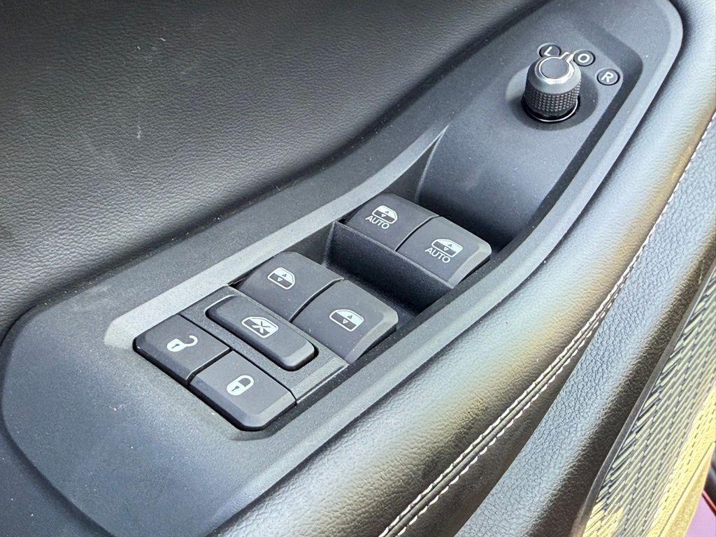 new 2025 Jeep Grand Cherokee L car, priced at $42,552