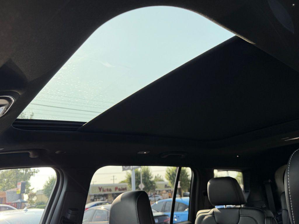 new 2025 Jeep Grand Cherokee L car, priced at $42,552