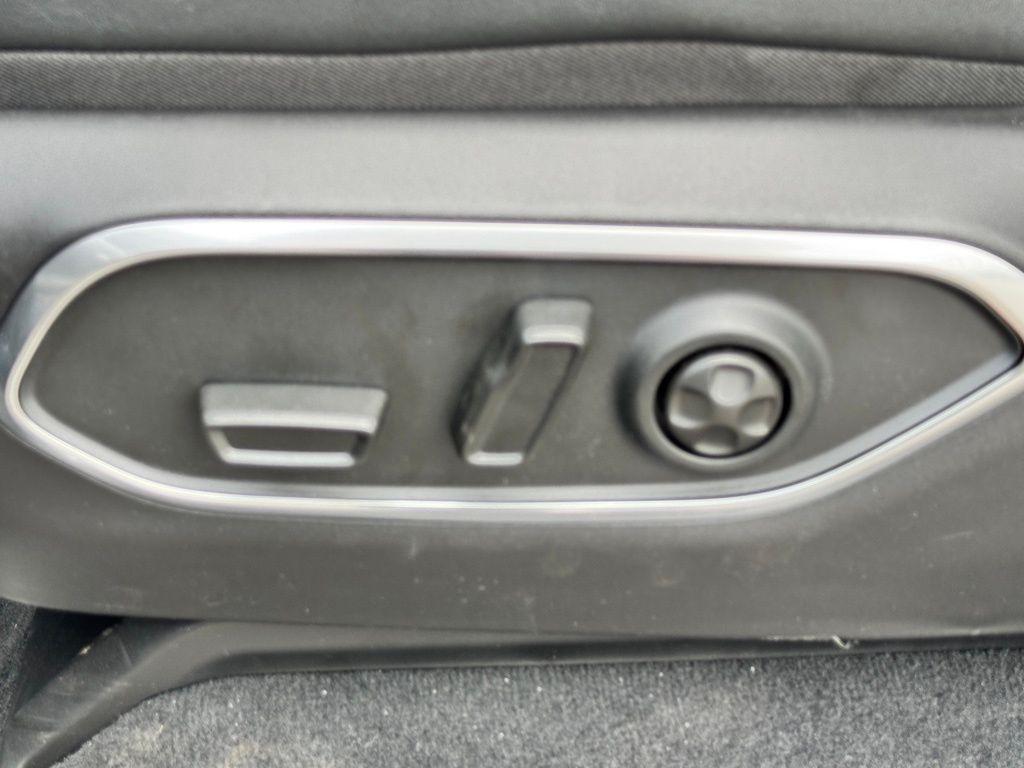 new 2025 Jeep Wagoneer car, priced at $73,957