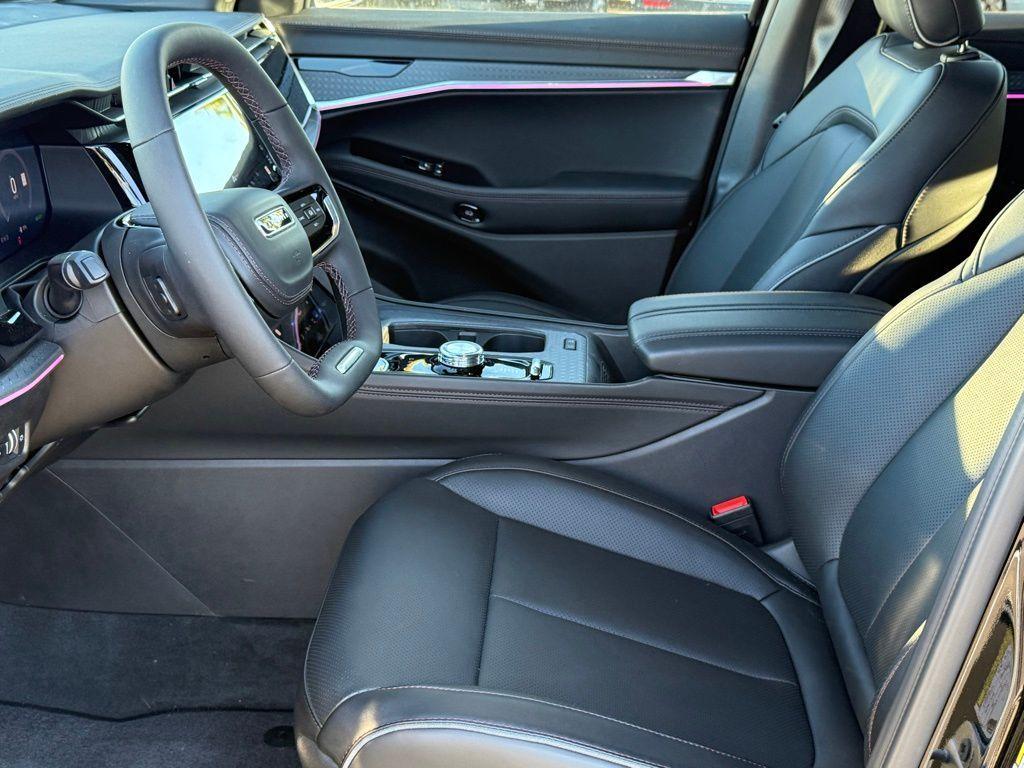 new 2025 Jeep Wagoneer S car, priced at $53,261