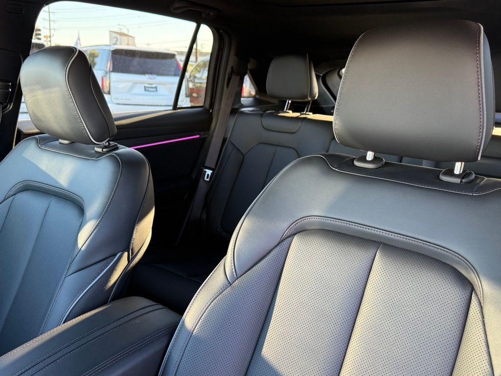 new 2025 Jeep Wagoneer S car, priced at $53,261