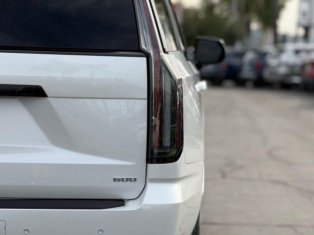 used 2025 Cadillac Escalade ESV car, priced at $101,066