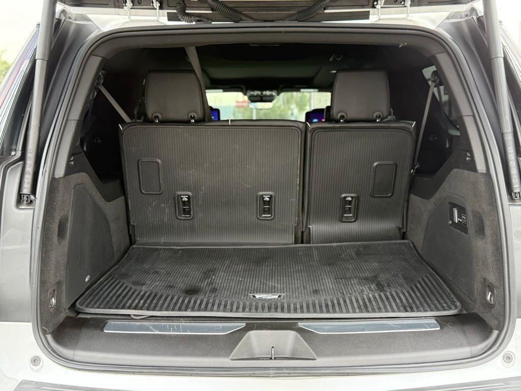 used 2025 Cadillac Escalade ESV car, priced at $101,066
