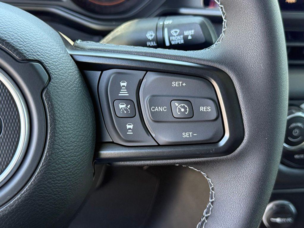 new 2025 Jeep Gladiator car, priced at $52,865