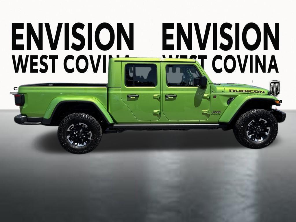 new 2025 Jeep Gladiator car, priced at $52,865