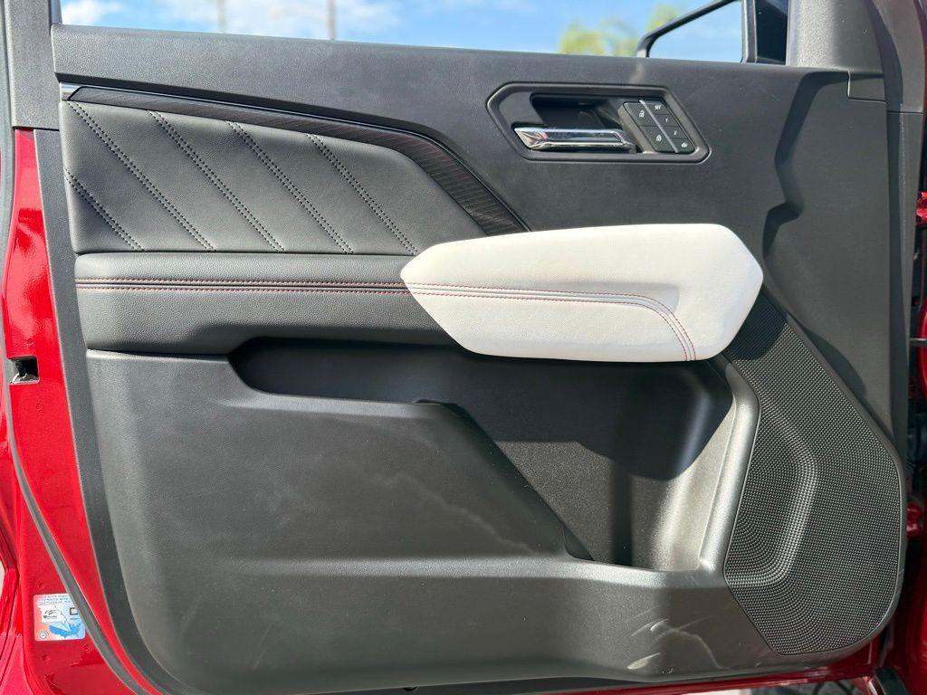 used 2023 GMC Canyon car, priced at $42,995