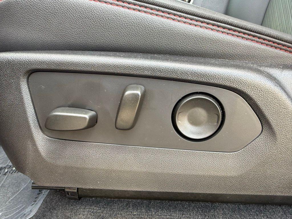 used 2023 GMC Canyon car, priced at $42,995