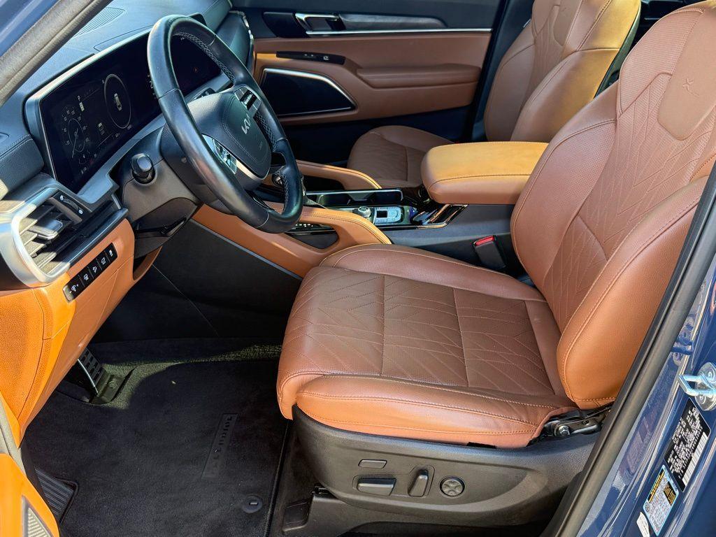 used 2024 Kia Telluride car, priced at $39,490