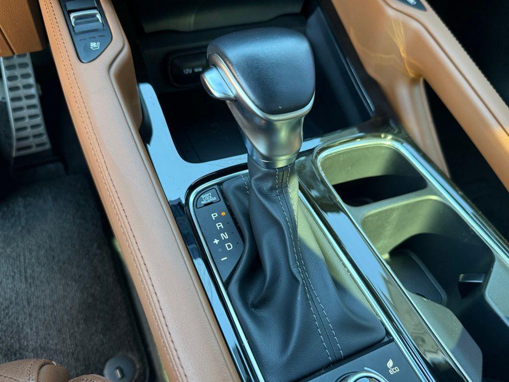 used 2024 Kia Telluride car, priced at $39,490