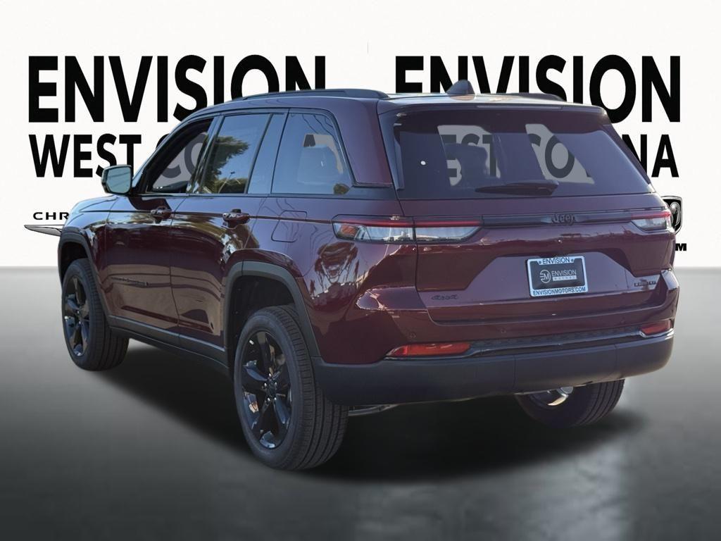 new 2025 Jeep Grand Cherokee car, priced at $45,876