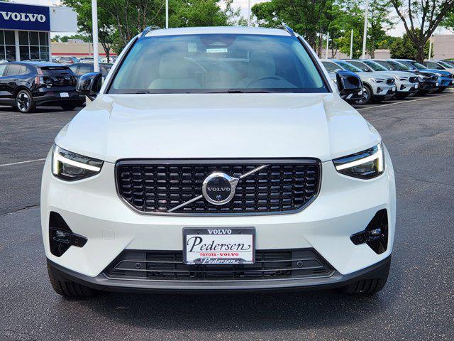 new 2025 Volvo XC40 car, priced at $45,835