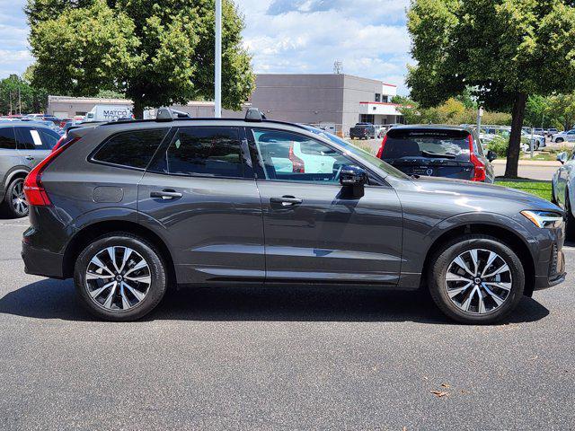new 2025 Volvo XC60 car, priced at $46,535